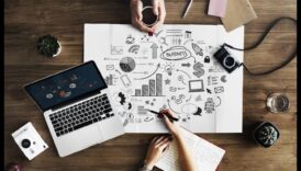 إتقان فن تقنيات الخطابة حول الويب المقنعة للاتصالات الرقمية 6 الخطابة عبر الإنترنت: إتقان تقنيات الإقناع في الاتصالات الرقمية